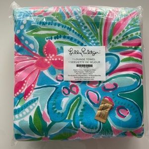 LILLY PULITZER Lounge Towel 40″ x 72″
